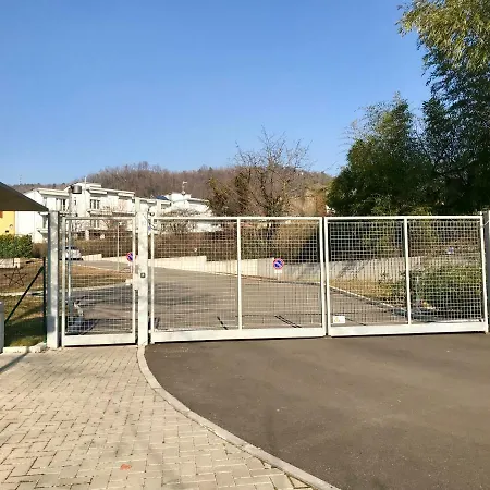 Apartman Ennodio